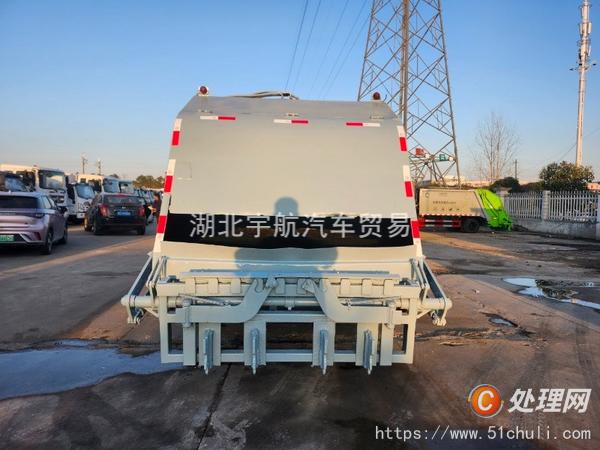 二手壓縮式垃圾車