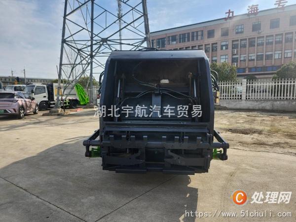 二手壓縮式垃圾車