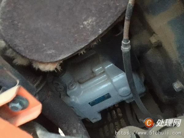 二手挖掘機