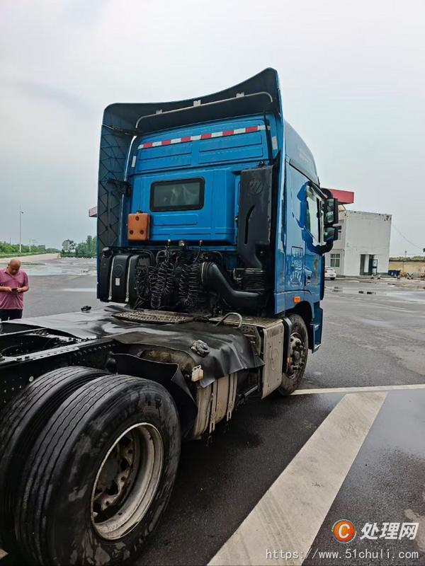 二手牽引車