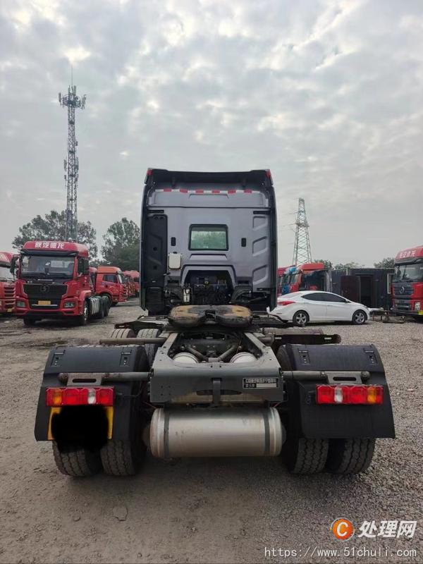 二手牽引車