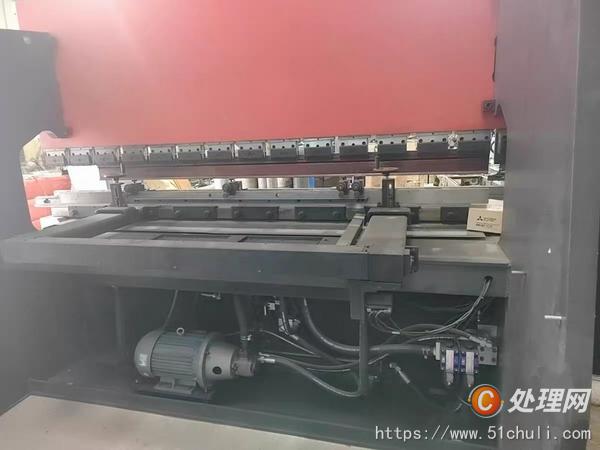 二手數(shù)控折彎機