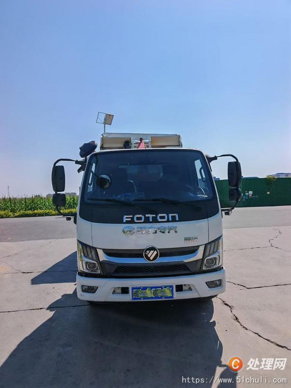 二手勾臂式垃圾車(chē)