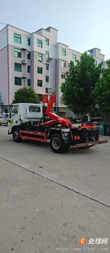二手勾臂式垃圾車