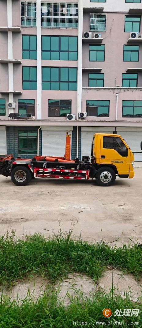 二手勾臂式垃圾車