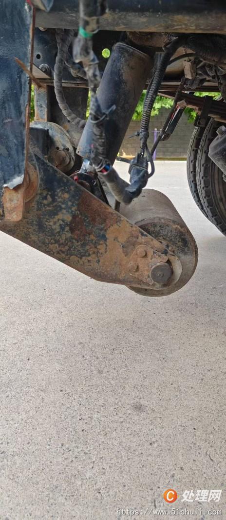 二手勾臂式垃圾車