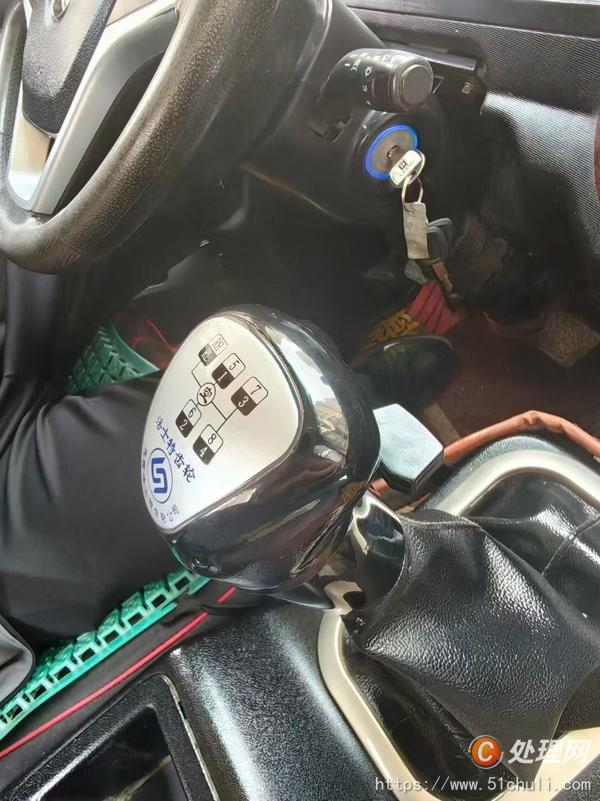 二手勾臂式垃圾車