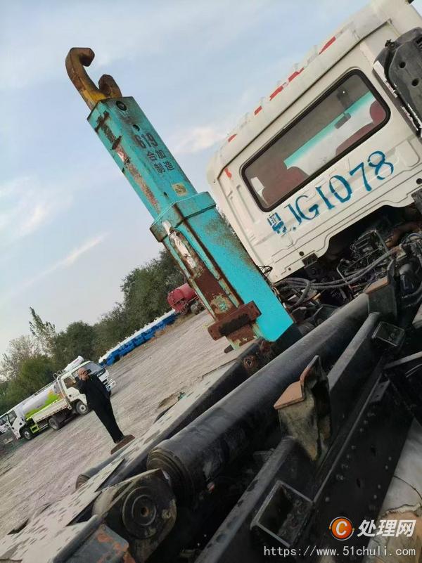 二手自卸式垃圾車