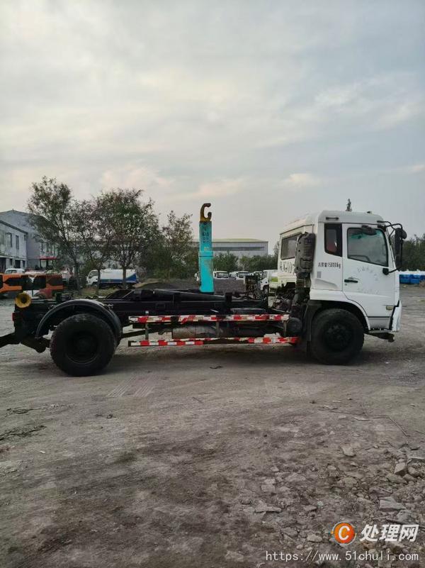 二手自卸式垃圾車
