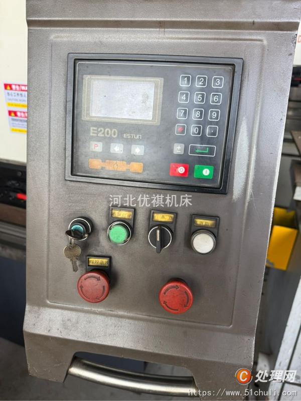 二手數(shù)控折彎機