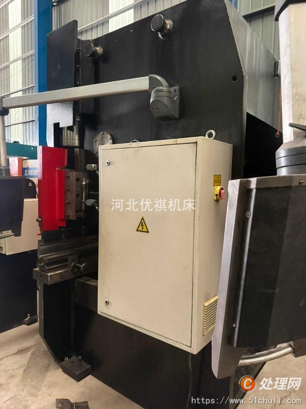 二手數(shù)控折彎機