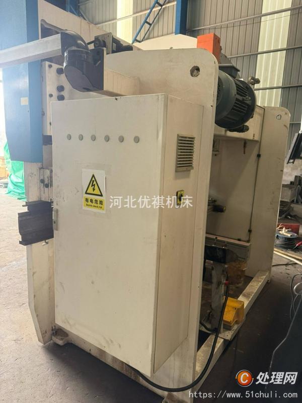 二手?jǐn)?shù)控折彎機(jī)
