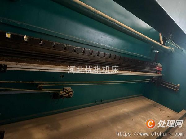 二手?jǐn)?shù)控折彎機(jī)