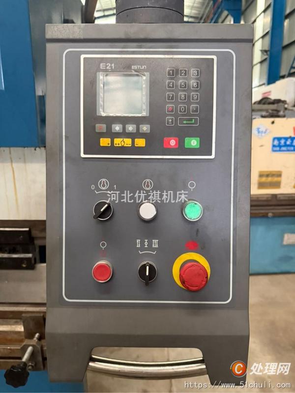 二手數(shù)控折彎機