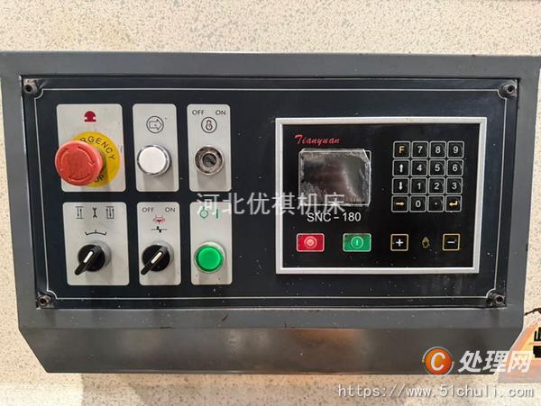 二手剪板機