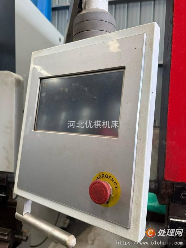 二手?jǐn)?shù)控折彎?rùn)C(jī)