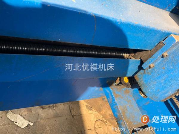 二手?jǐn)?shù)控折彎機