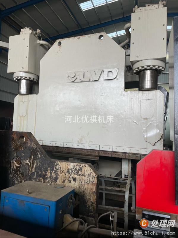 底价供应3050x400T黄石数控折弯机