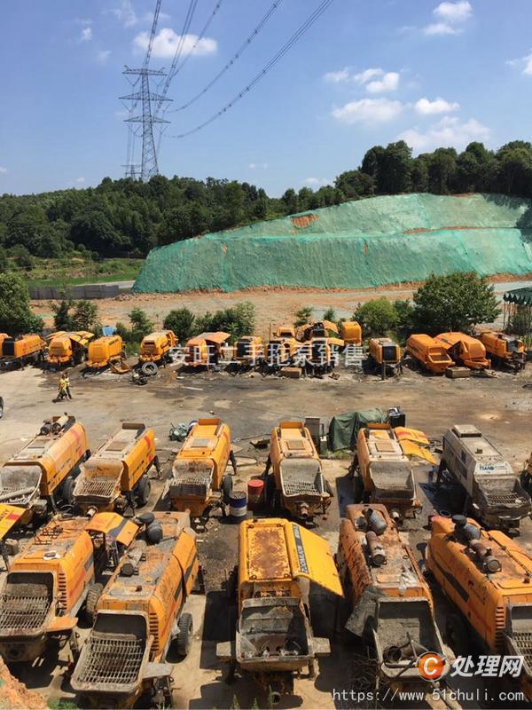 二手挖掘機