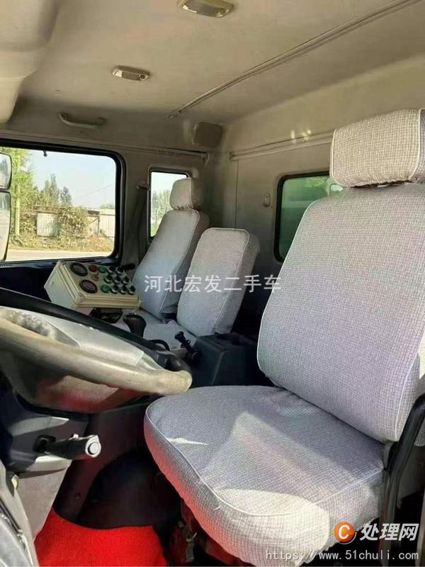 二手掃路車