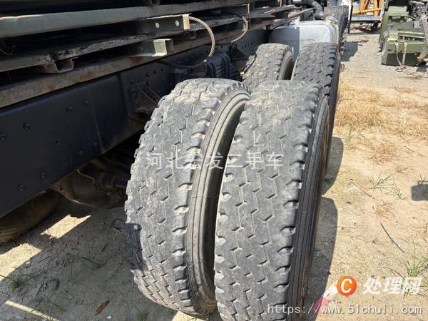 二手挖掘機(jī)運(yùn)輸車