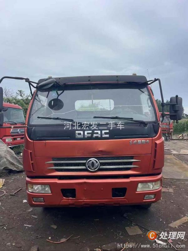 二手挖掘機(jī)運(yùn)輸車