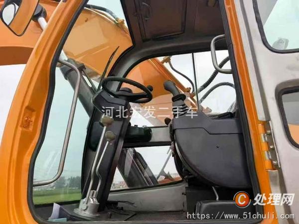 二手挖掘機(jī)