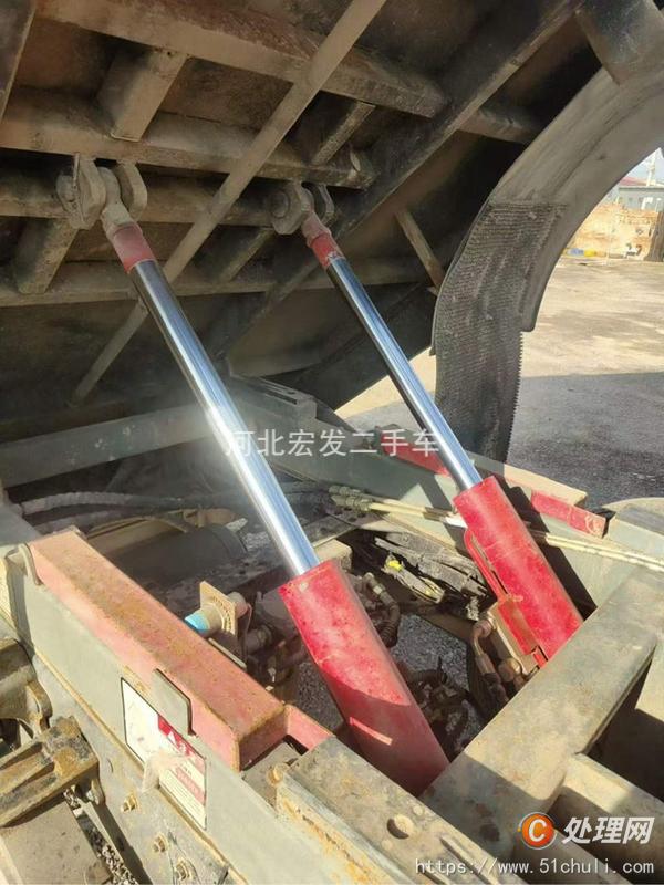 二手掃路車