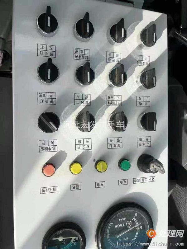 二手掃路車