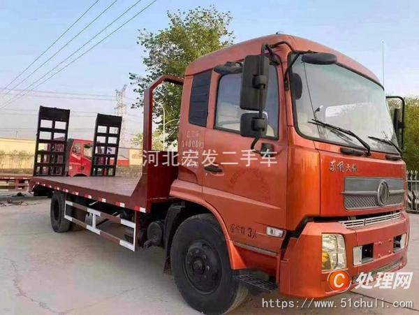 二手挖掘機(jī)運(yùn)輸車
