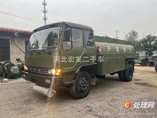 长期转让闲置原装8吨加油车