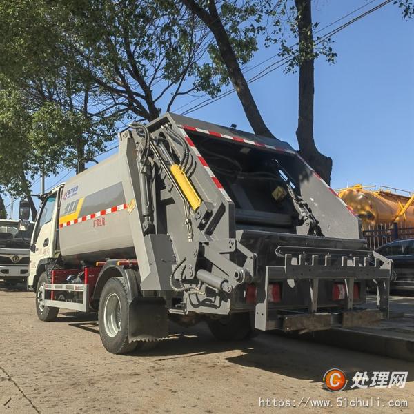 二手壓縮式垃圾車