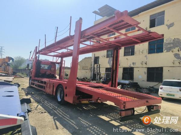二手轎運(yùn)車