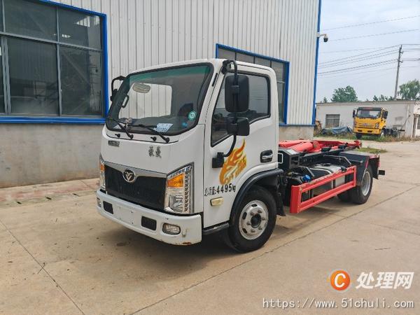 二手勾臂式垃圾車(chē)