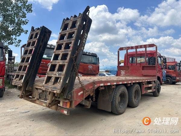 二手挖掘機運輸車