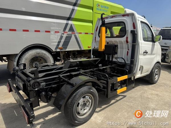 二手勾臂式垃圾車