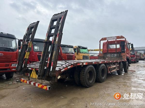二手挖掘機