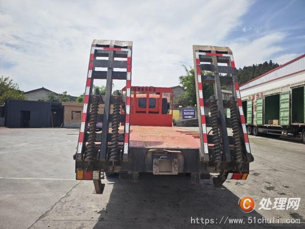 二手挖掘機(jī)
