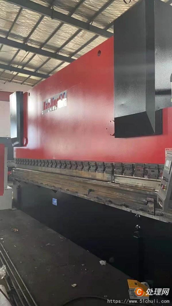 转让二手南京4006000数控折弯机