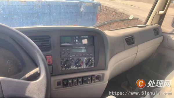 二手牽引車