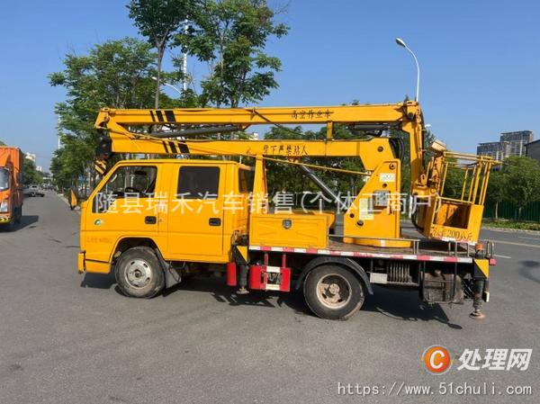 二手高空作業(yè)車