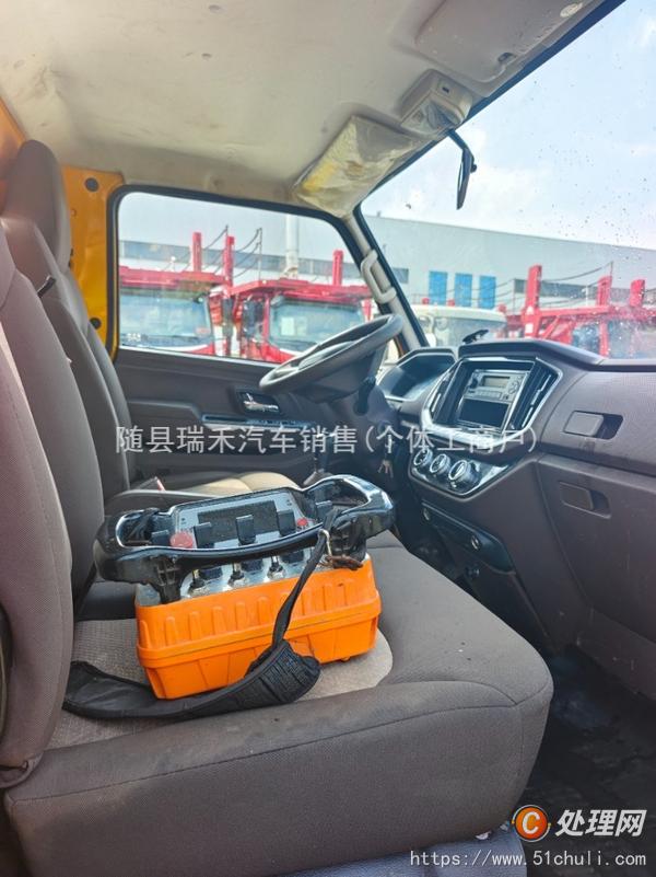二手高空作業(yè)車