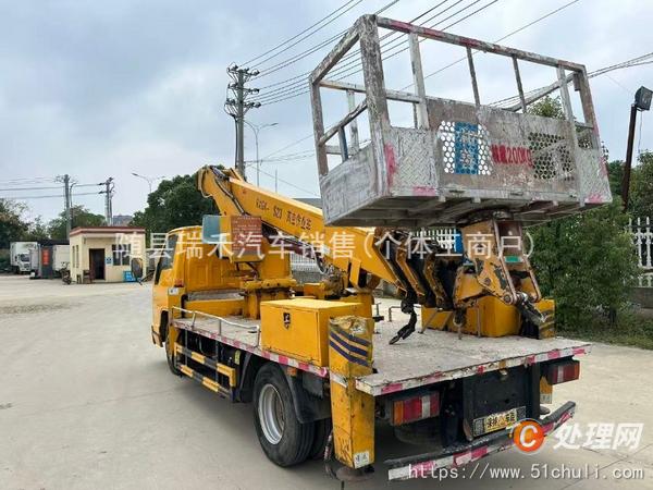 二手高空作業(yè)車