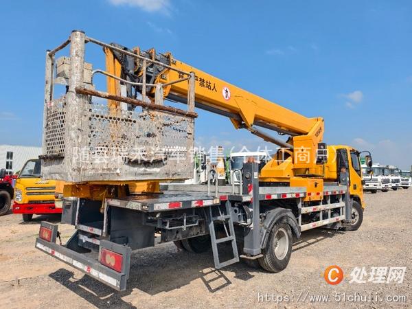 二手高空作業(yè)車