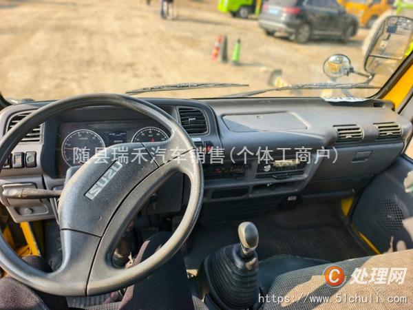二手高空作業(yè)車