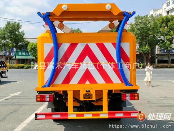二手防撞緩沖車(chē)