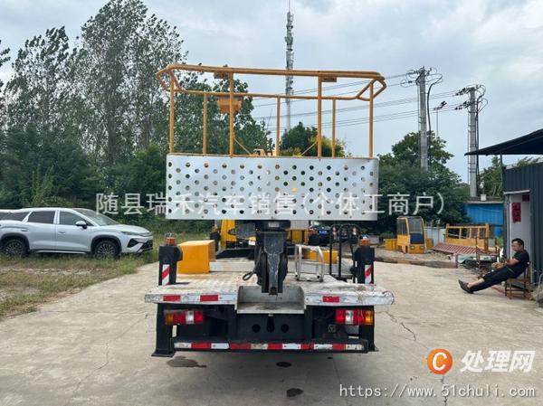 二手高空作業(yè)車