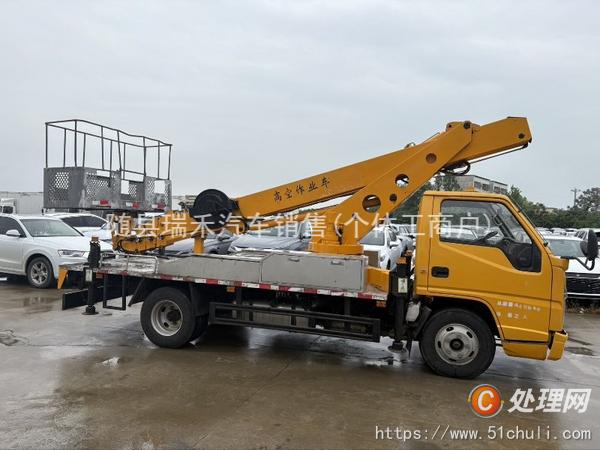 二手高空作業(yè)車