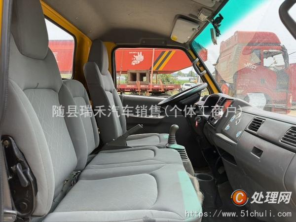 二手高空作業(yè)車