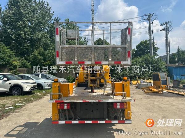 二手高空作業(yè)車